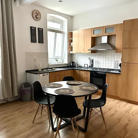 Apartment Hidden In The Old Town Under The Castle *